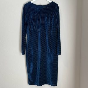 Adrianna Papell Tanya ribbed velvet sheath dress